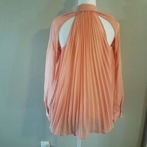 Guess Los Angeles Peach Blouse Cut Away Back